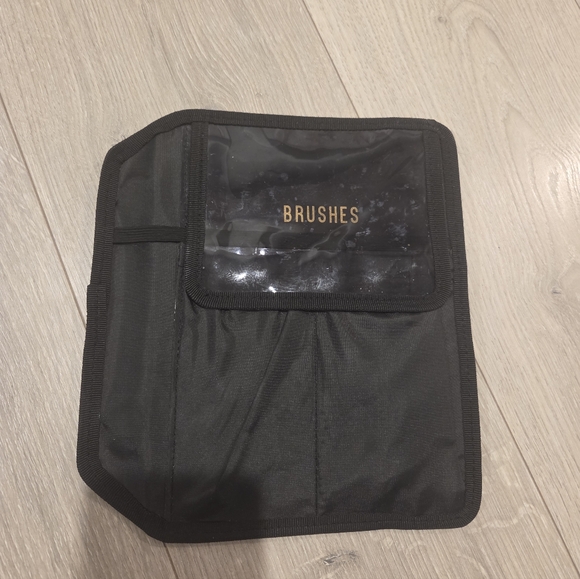 BEIS Handbags - Beis Makeup Brushes Bag